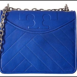 💕 Tory Burch Alexa Medium Shoulder Bag 💕